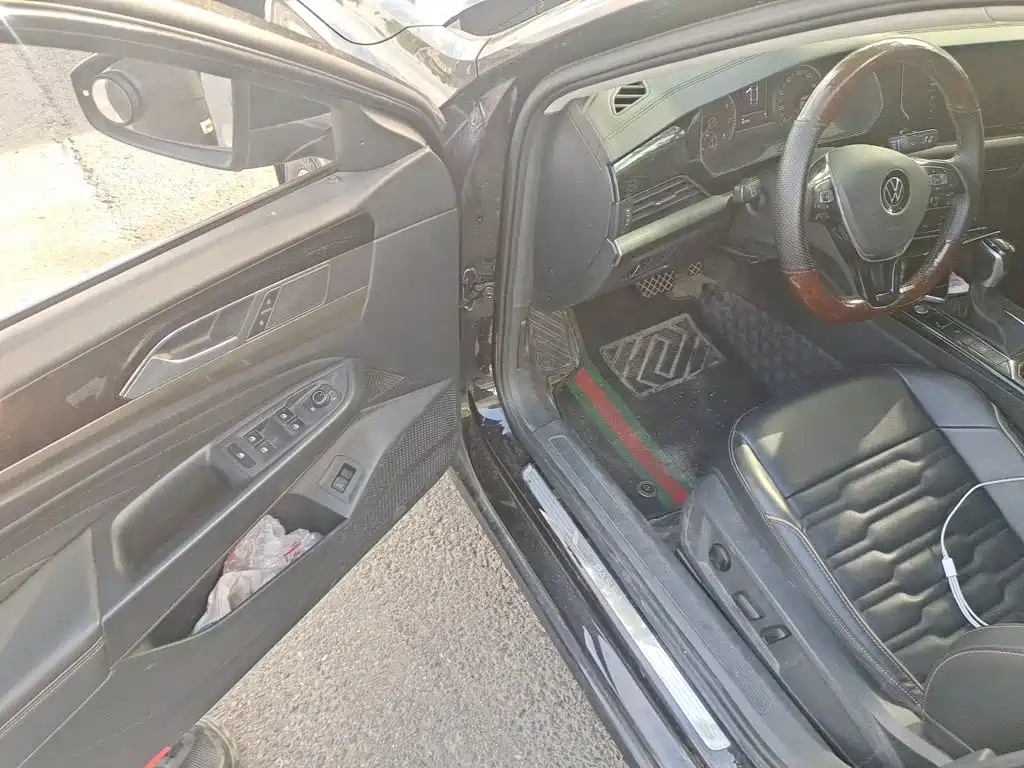Volkswagen Passat — миниатюра 12