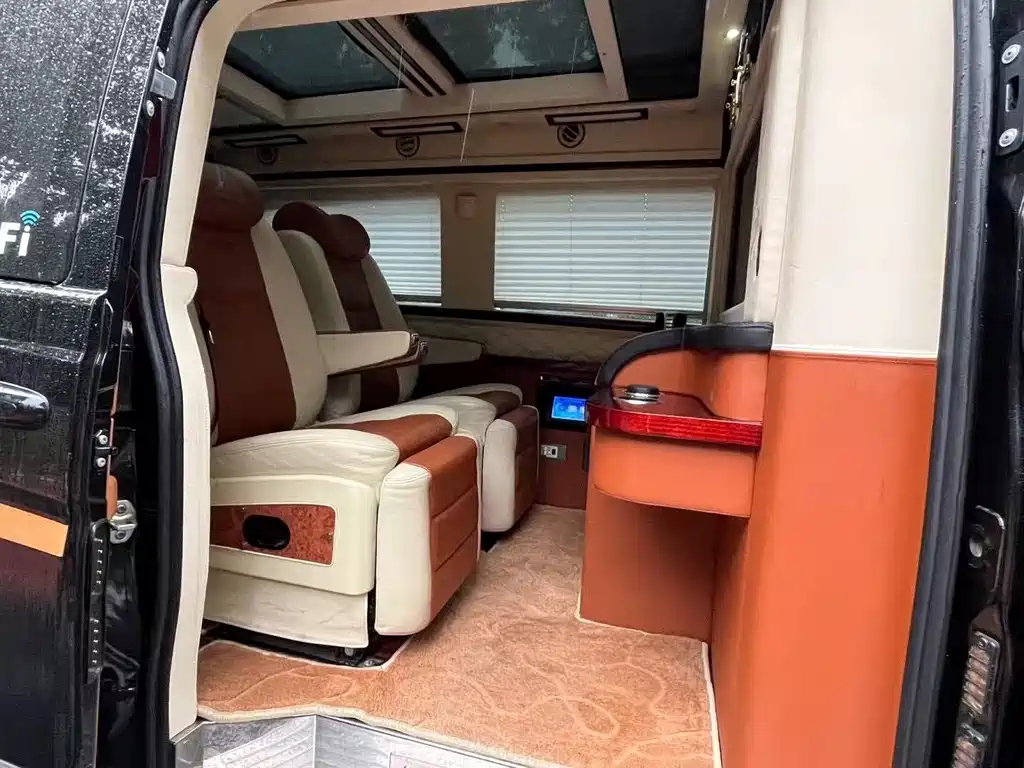 Mercedes-Benz Vito — миниатюра 6