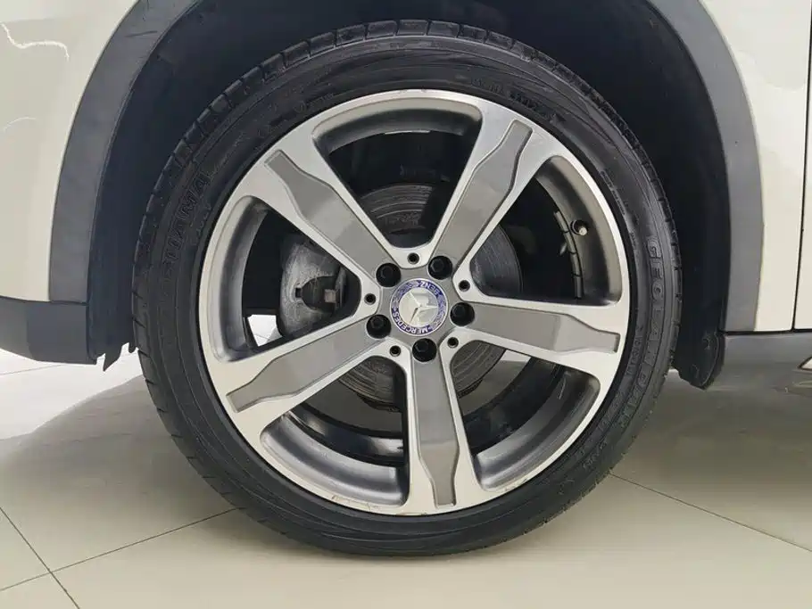 Mercedes-Benz GLA — миниатюра 6