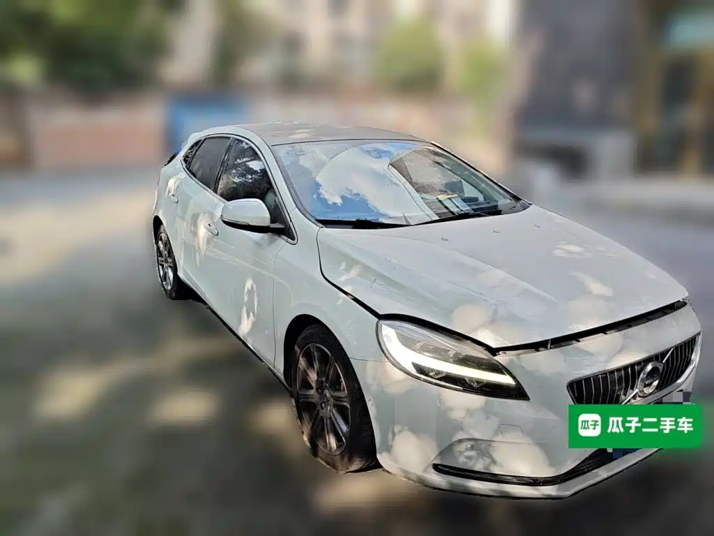 Volvo V40 — миниатюра 3