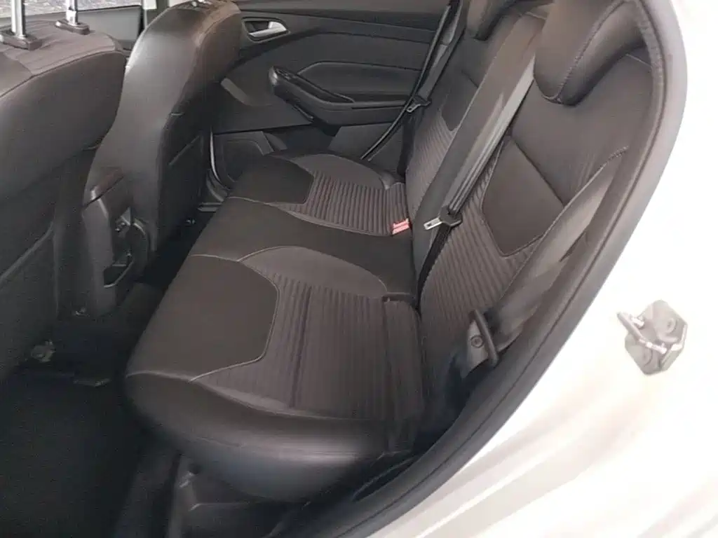 Ford Focus — миниатюра 17
