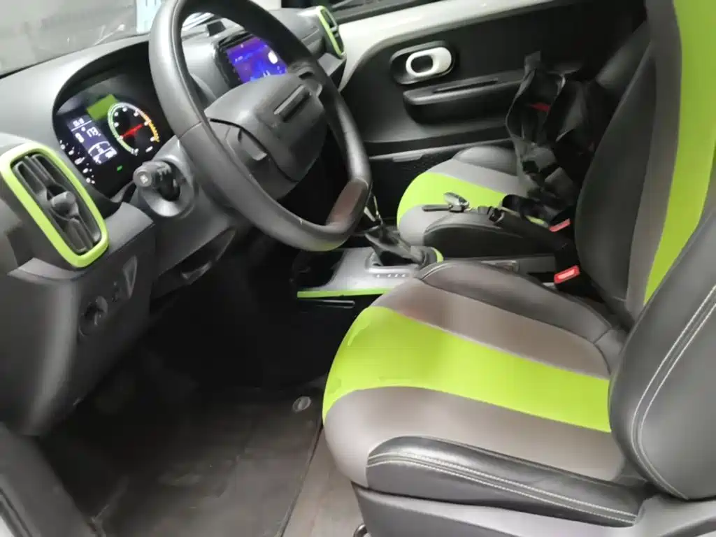 Roewe Clever — миниатюра 15