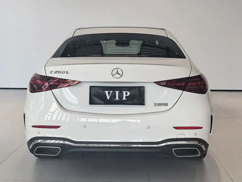 Mercedes-Benz C-Class — миниатюра 8