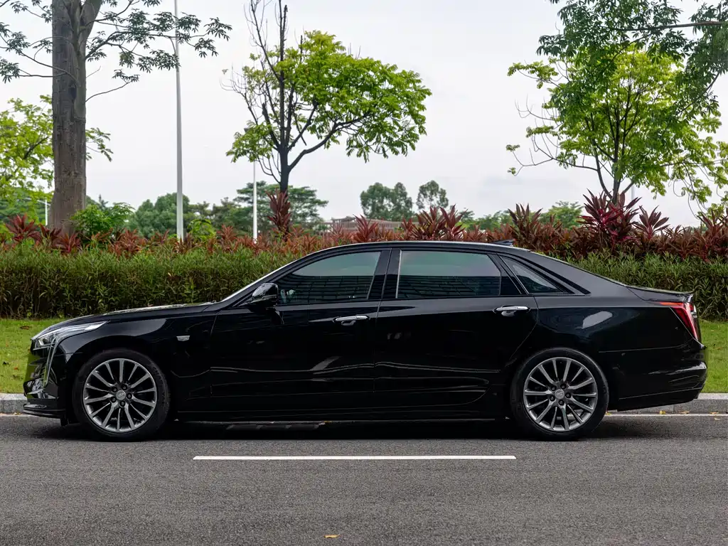 Cadillac CT6 — миниатюра 21