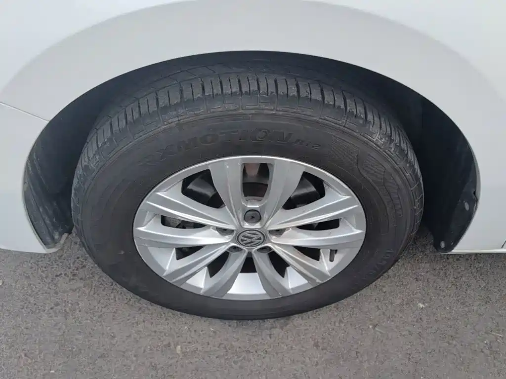 Volkswagen Bora — миниатюра 23