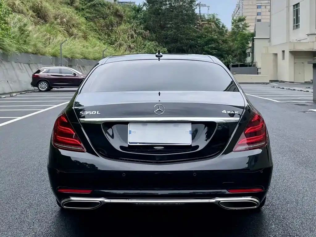 Mercedes-Benz S-Class — миниатюра 8