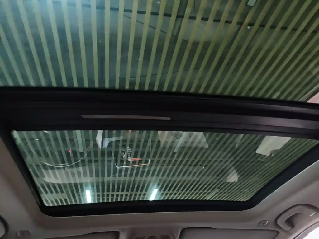 BMW 2 Series Active Tourer (Import) — миниатюра 18