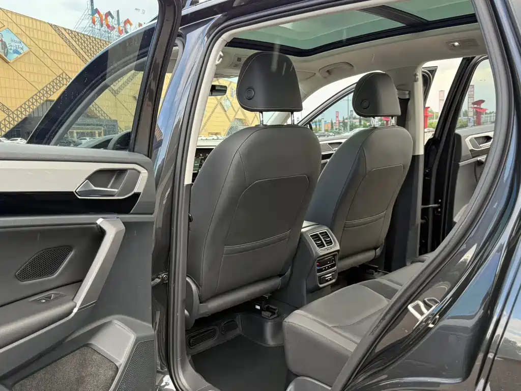 Volkswagen Tayron 2022 280TSI Luxury Smart Connect
