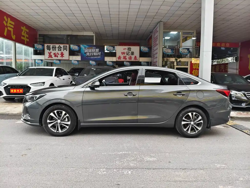 Changan Eado — миниатюра 11