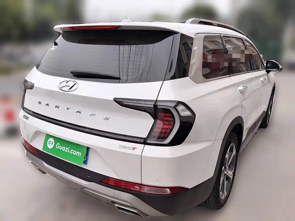 Hyundai Santa Fe — миниатюра 4