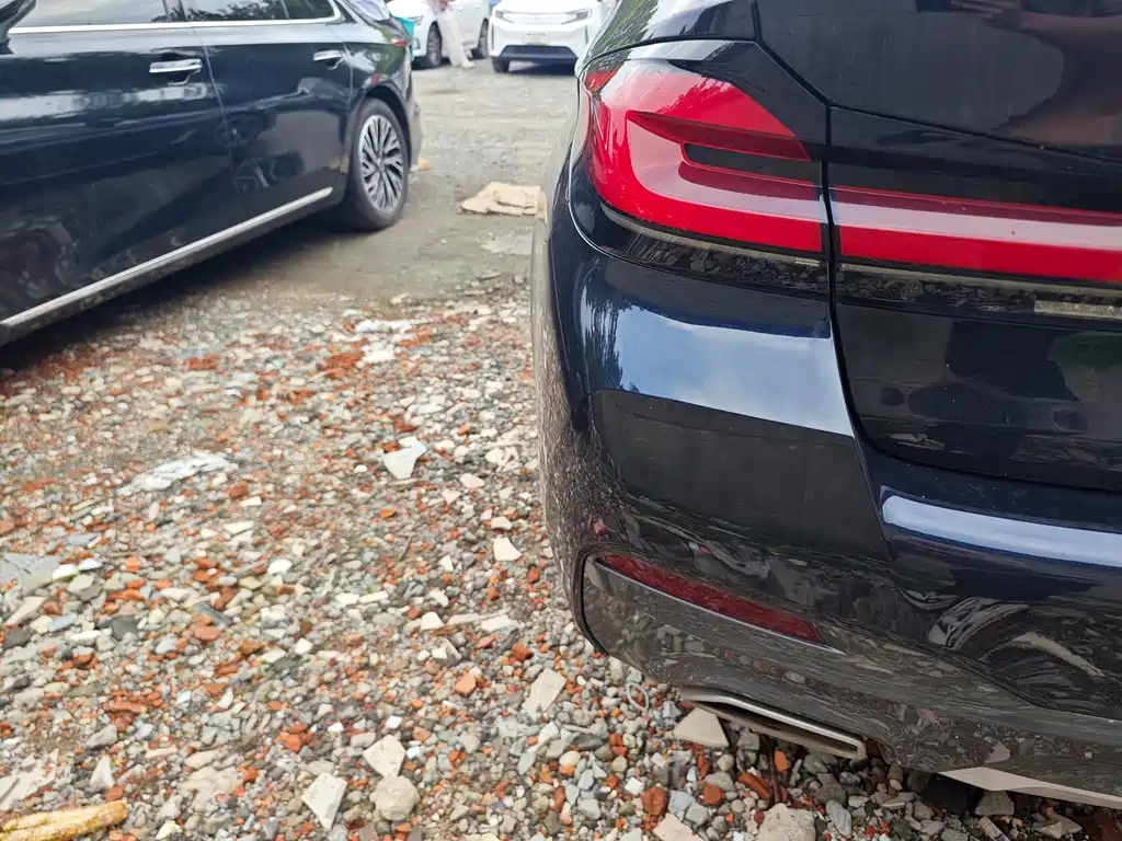 BMW 5 Series — миниатюра 16