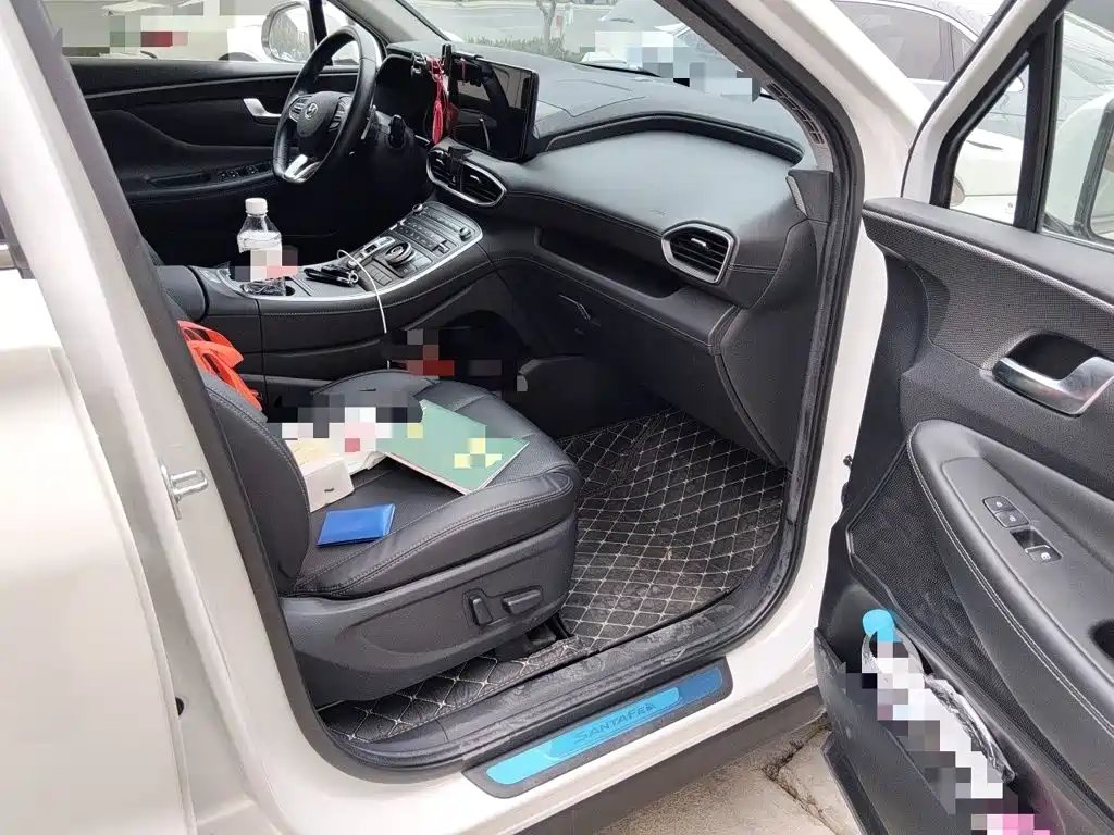 Hyundai Santa Fe — миниатюра 19