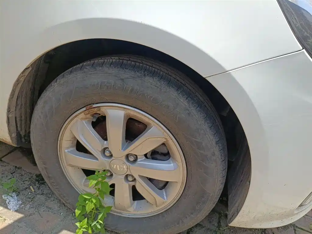 Kia K2 2015 1.4L MT GL