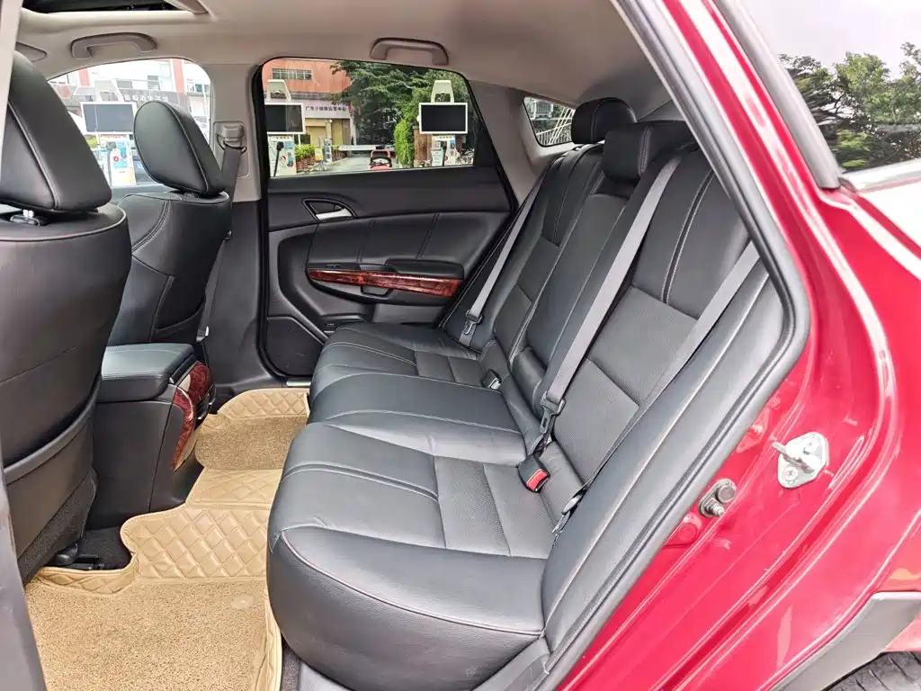 Honda Crosstour — миниатюра 23