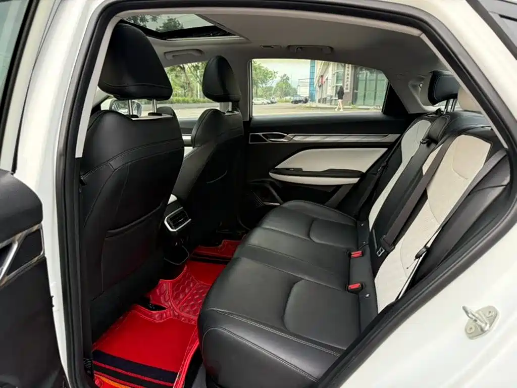 Geely Emgrand L — миниатюра 6