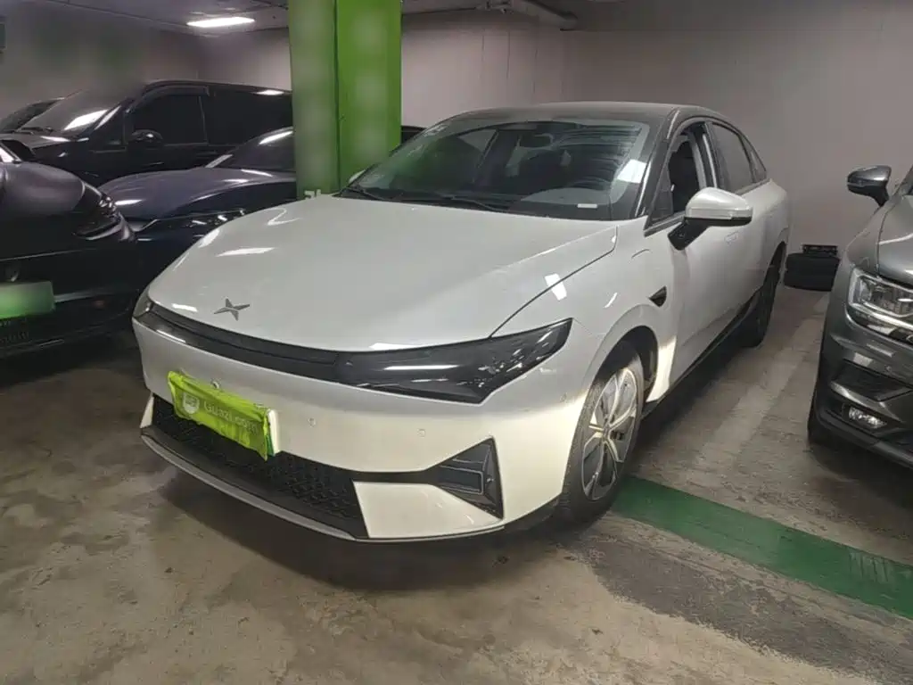 XPeng P5