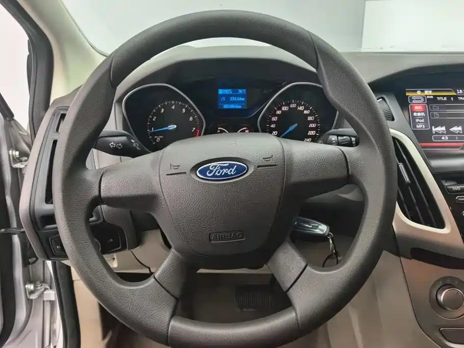 Ford Focus — миниатюра 15