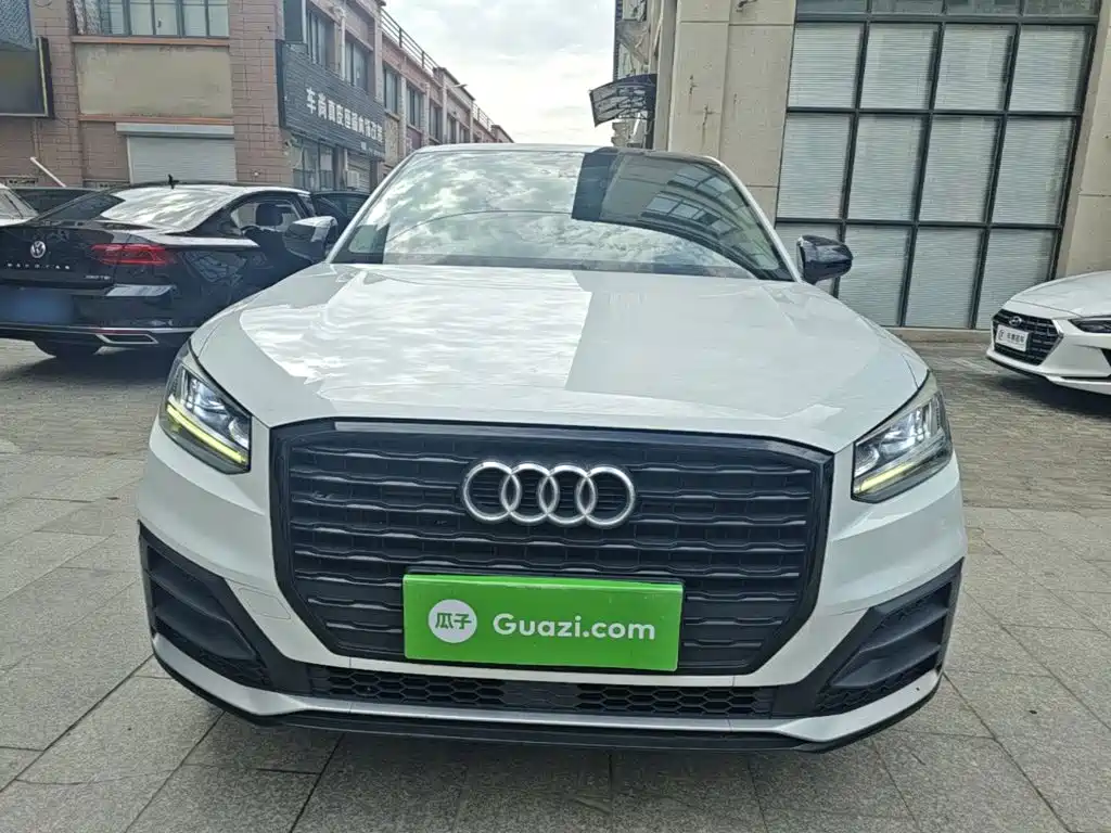 Audi Q2L — миниатюра 3