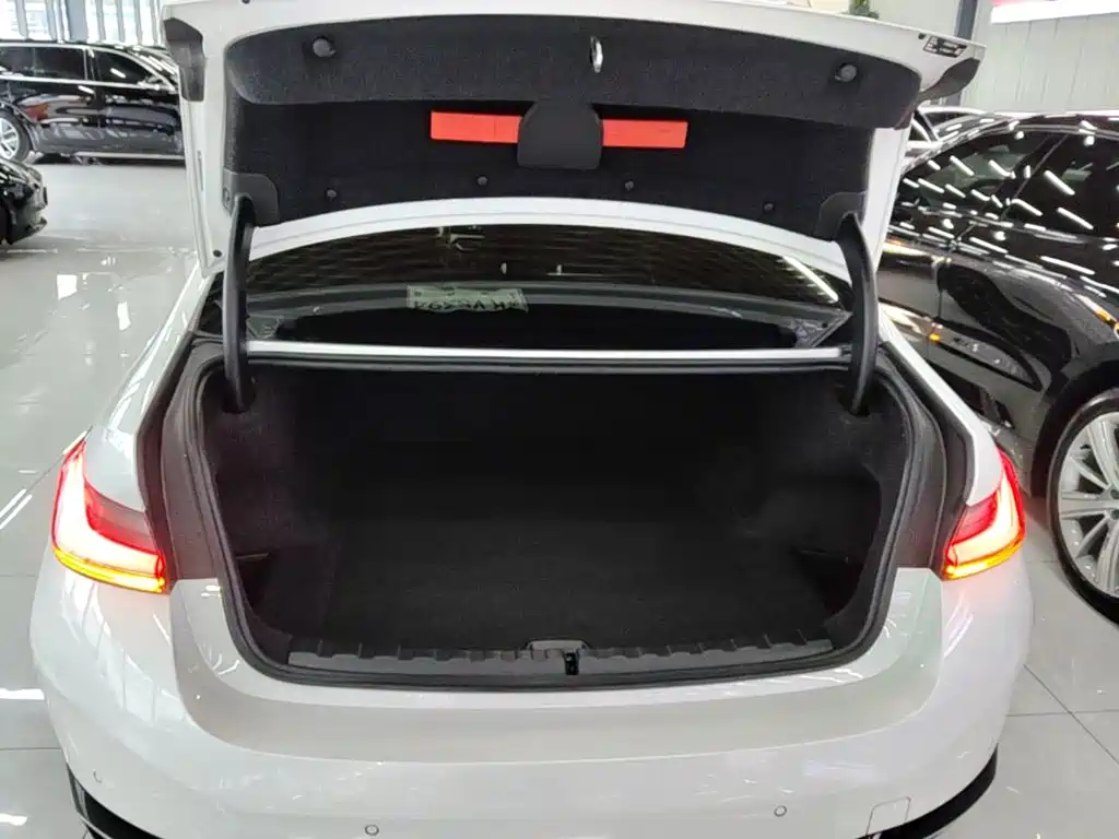 BMW i3 — миниатюра 19