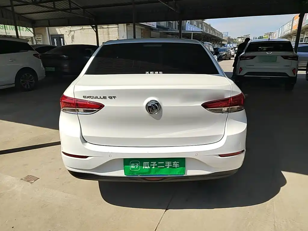 Buick Excelle — миниатюра 6