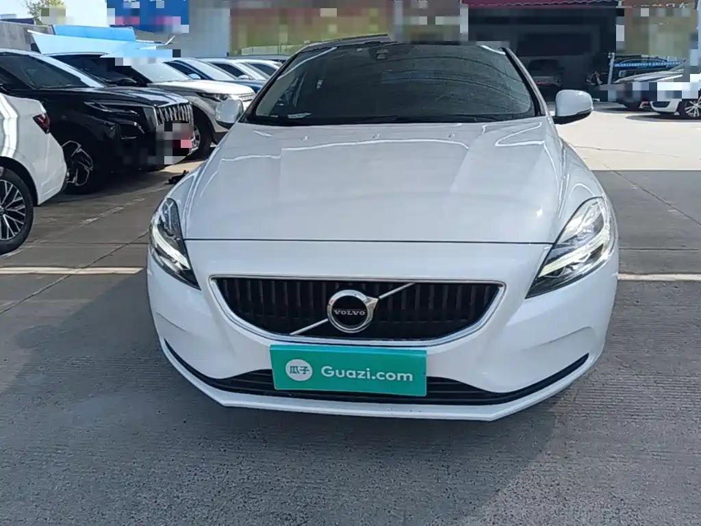 Volvo V40 — миниатюра 3