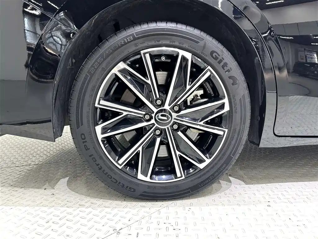 GAC Motor Trumpchi E8 PHEV — миниатюра 36