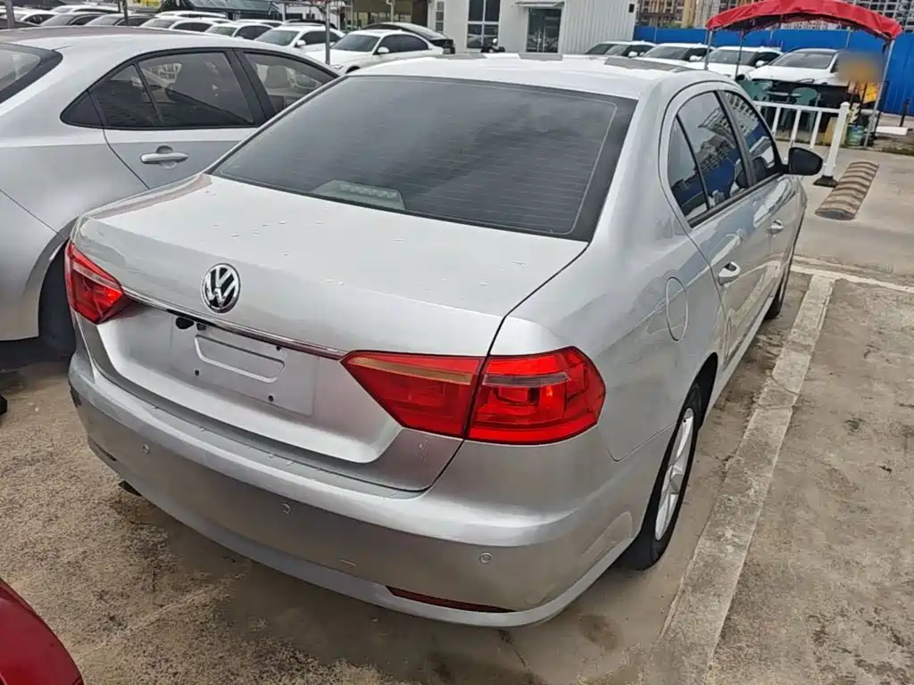 Volkswagen Lavida — миниатюра 7