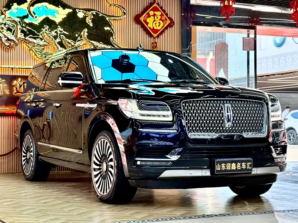 Lincoln Navigator — миниатюра 3