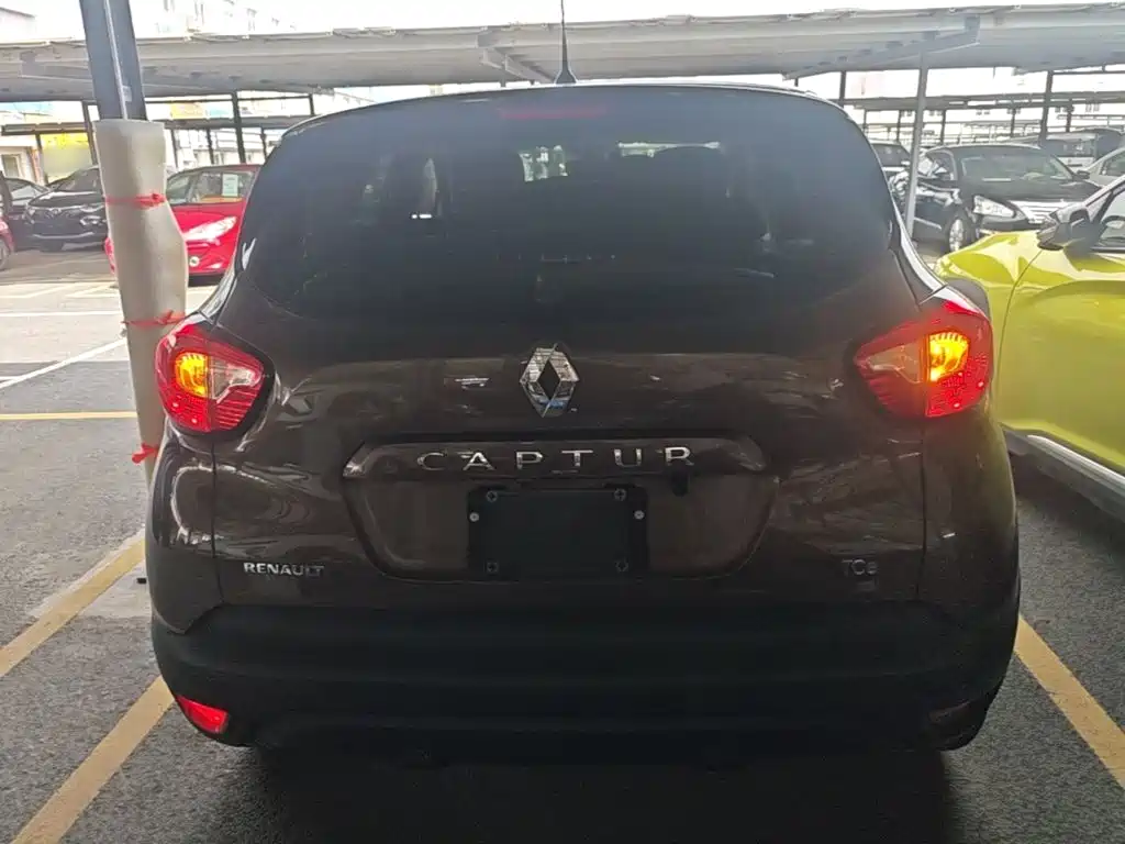Renault Captur — миниатюра 6