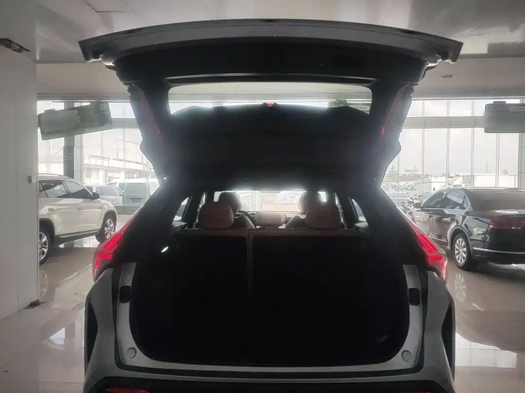 Geely Boyue — миниатюра 19