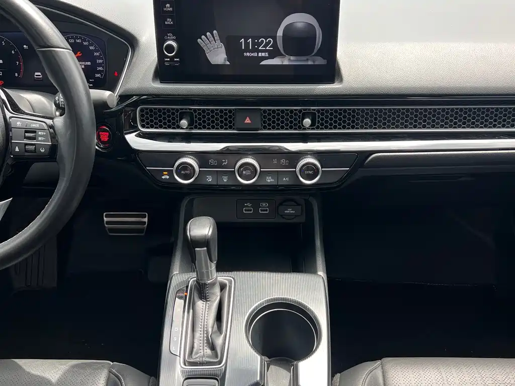 Honda Integra — миниатюра 10