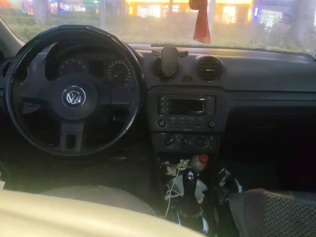 Volkswagen Jetta — миниатюра 13