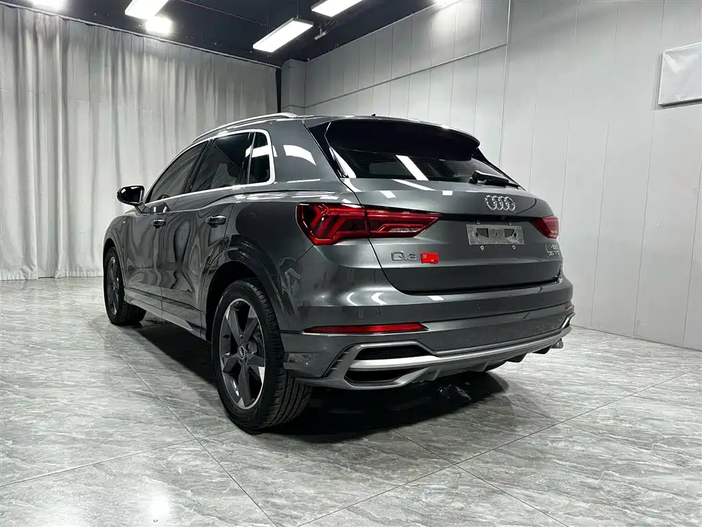 Audi Q3 2022 35 TFSI Fashion