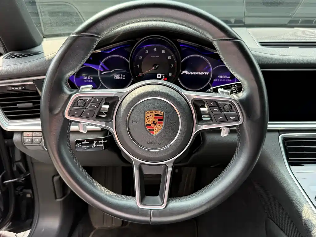 Porsche Panamera — миниатюра 9