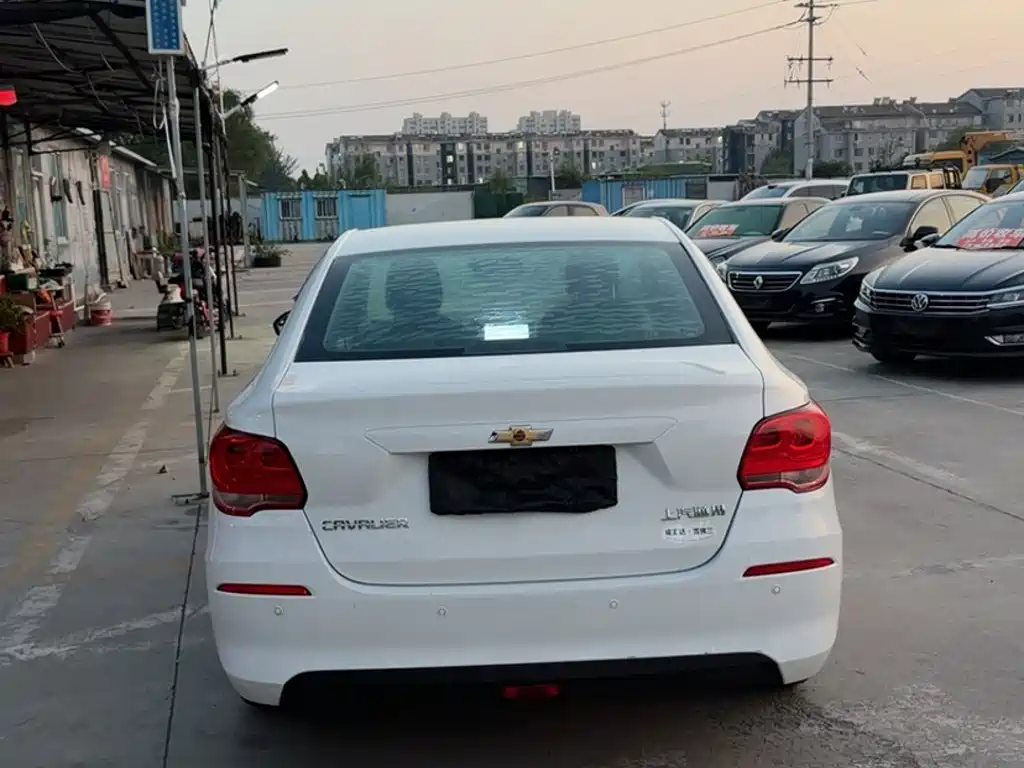 Chevrolet Cavalier — миниатюра 24