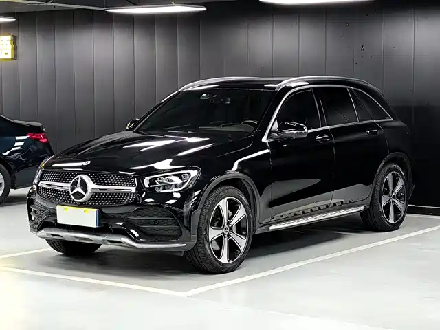 2022 Mercedes-Benz GLC