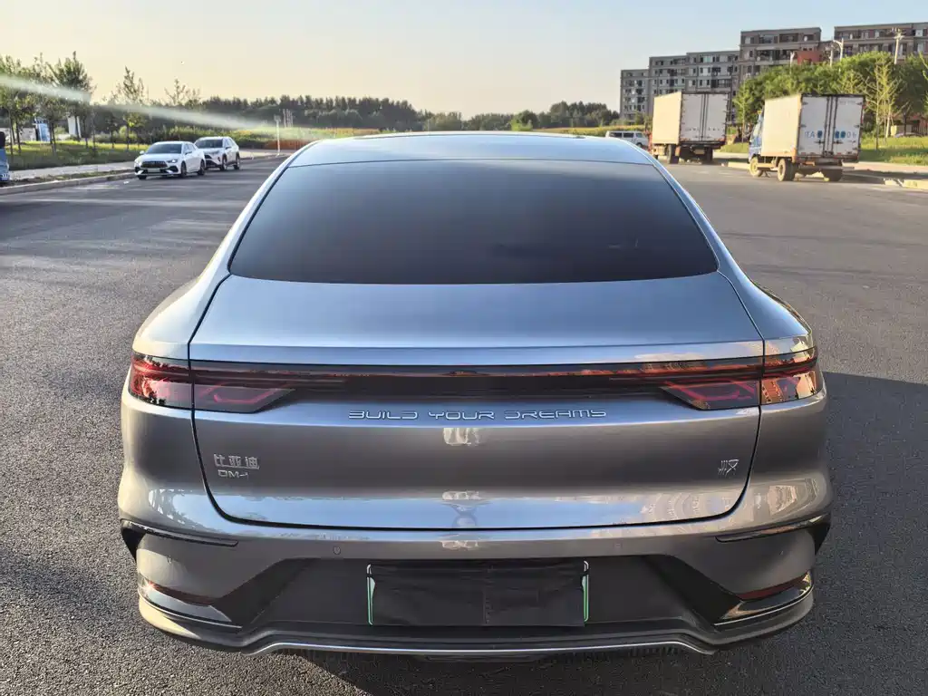 BYD Han — миниатюра 4