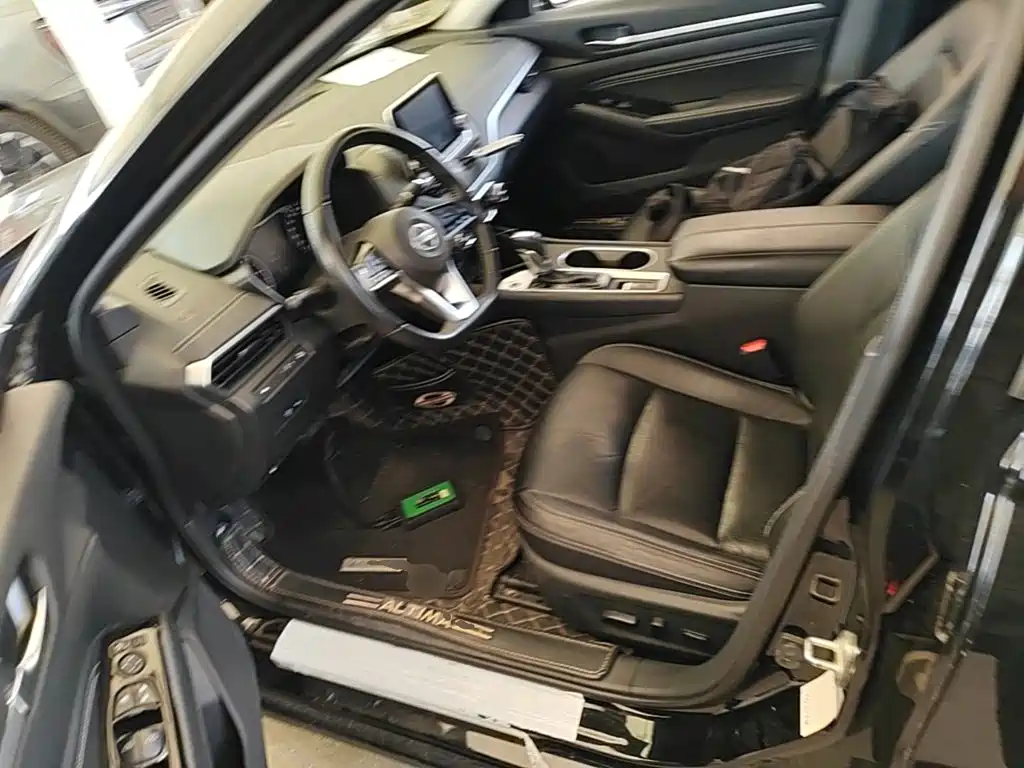 Nissan Teana — миниатюра 15