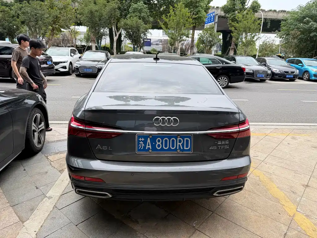 Audi A6L — миниатюра 7