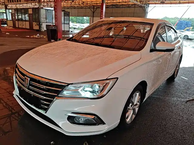 2021 Roewe i5