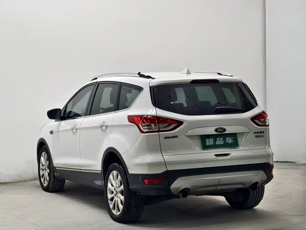 Ford Kuga — миниатюра 6