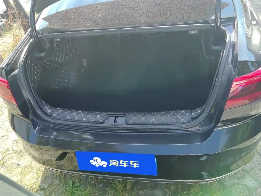 Volkswagen Magotan — миниатюра 4