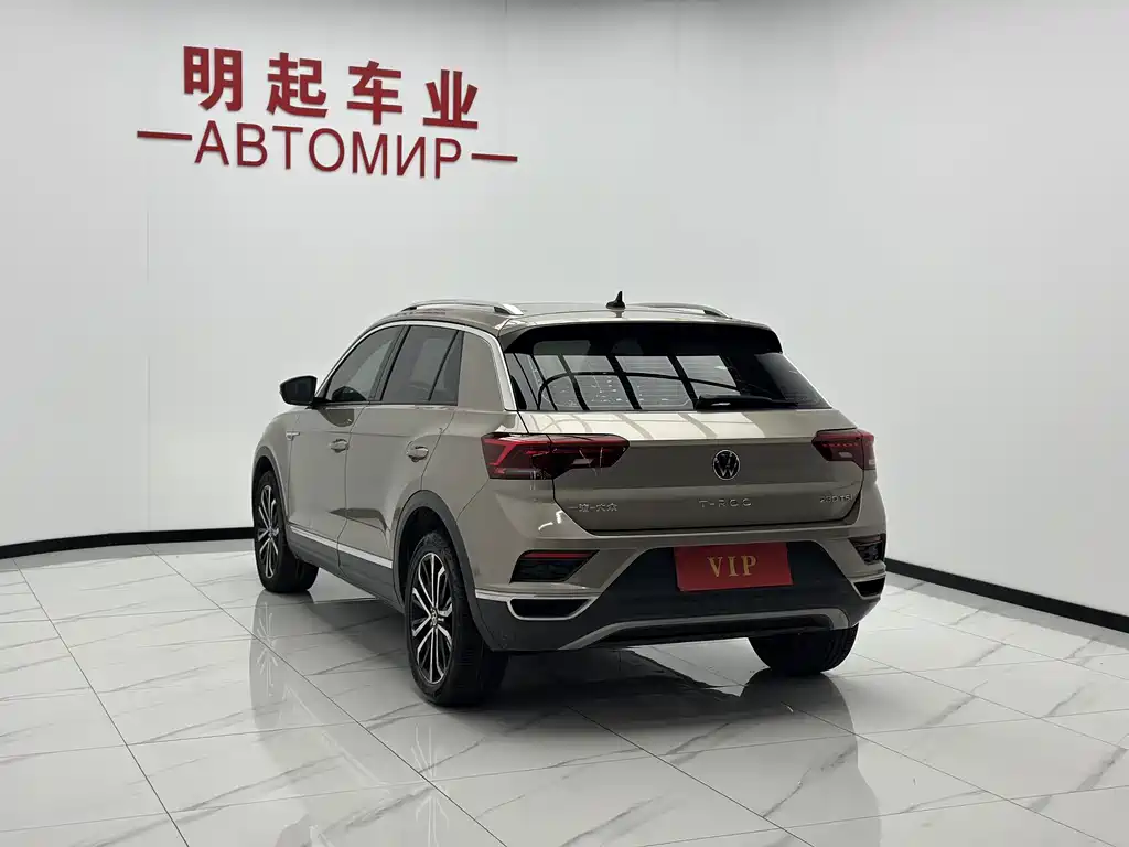 Volkswagen T-Roc — миниатюра 8