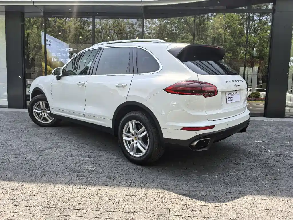 Porsche Cayenne 2016 Cayenne 3.0T