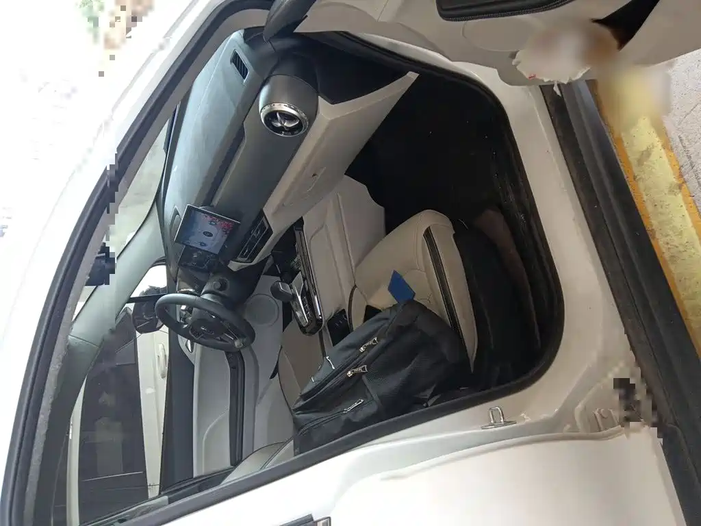 BYD Yuan Pro — миниатюра 18