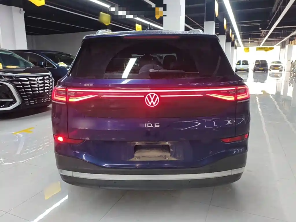 Volkswagen ID.6 X — миниатюра 6