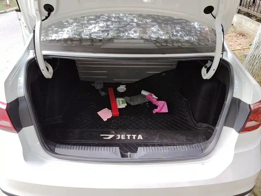 Jetta VA3 — миниатюра 4