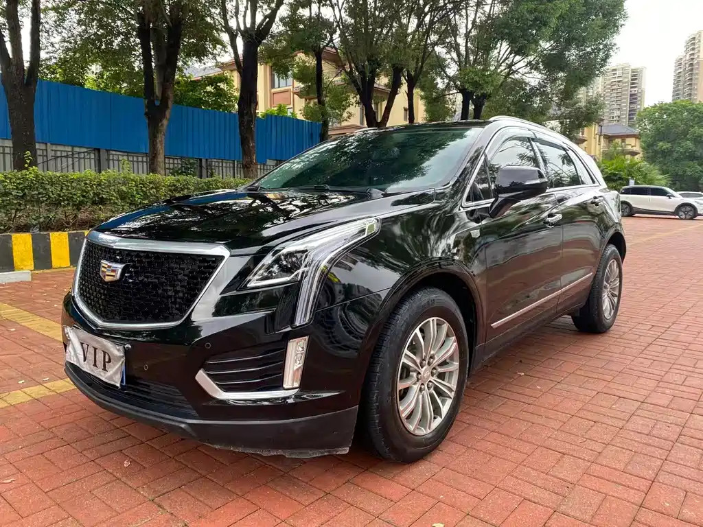 2017 Cadillac XT5 - zdjęcie 1 z 22