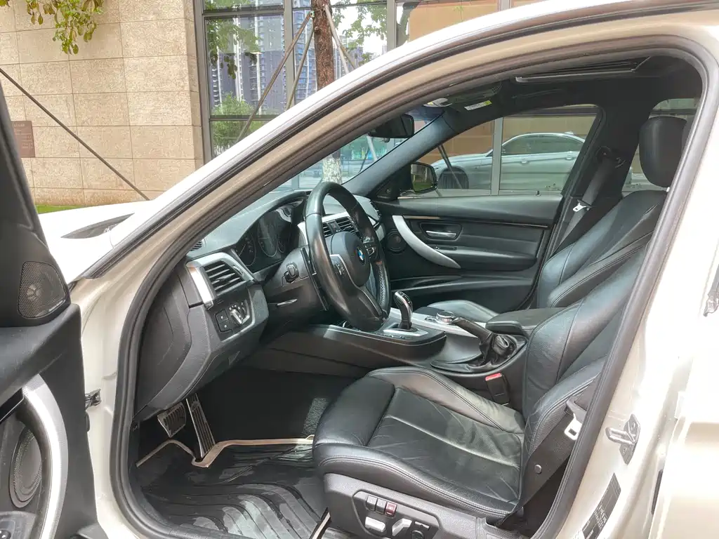 BMW 3 Series 3 2017 330i M Sport