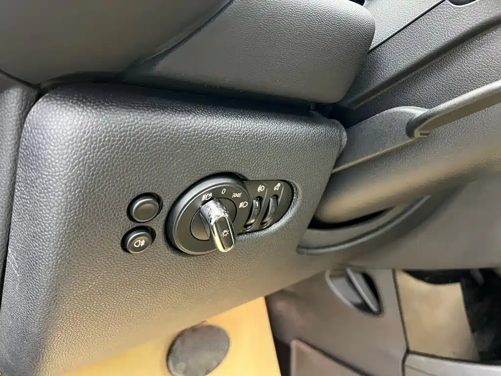 MINI Mini — миниатюра 25